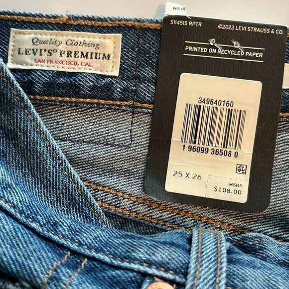 Levi’s Wedgie Straight High Rise NWT Size 25 - Picture 11 of 16